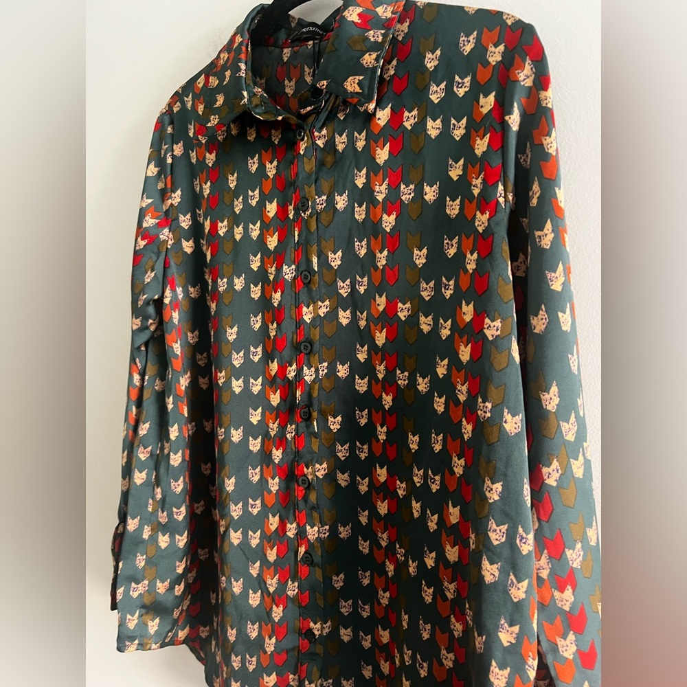 PrettyLittleThing Print Button Down Blouse Green Long Sleeve Top Size 4 - Picture 5 of 5